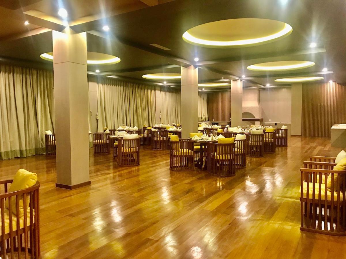 安娜普尔纳景观萨兰科特私有酒店 博卡拉 外观 照片